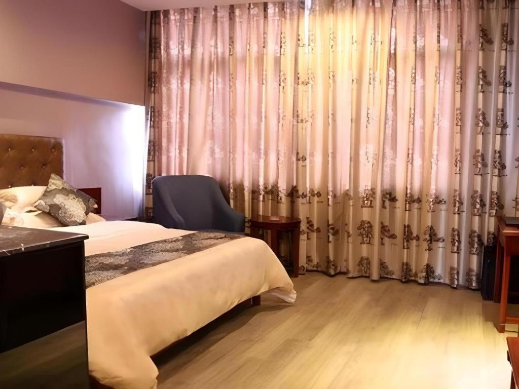 Fulante Theme Hotel Zhangjiajie Extérieur photo